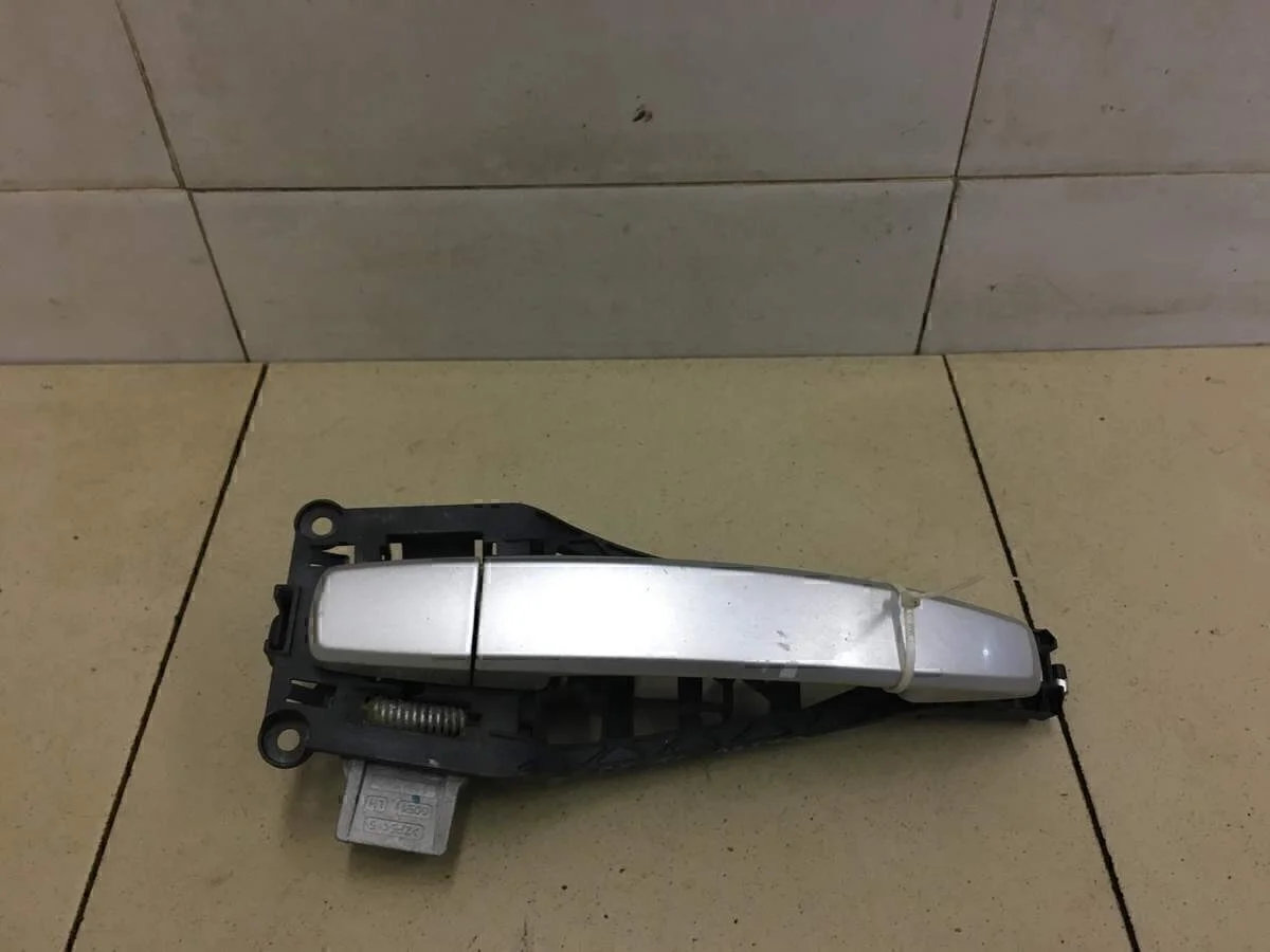 Ручка двери наружная Astra H / Family 2004-2015