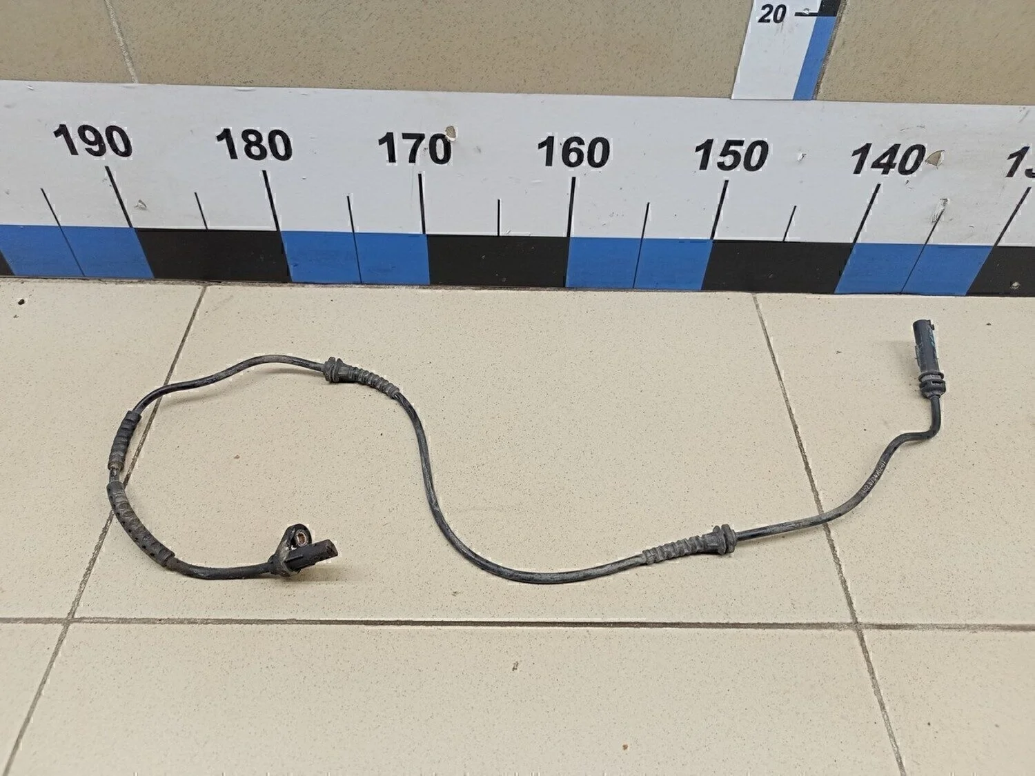 Датчик ABS передний 5-серия F10/F11 2009>