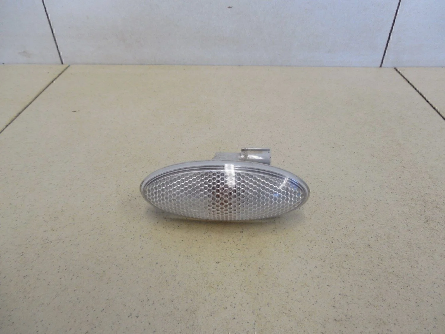 Повторитель на крыло Corolla E15 2006-2013