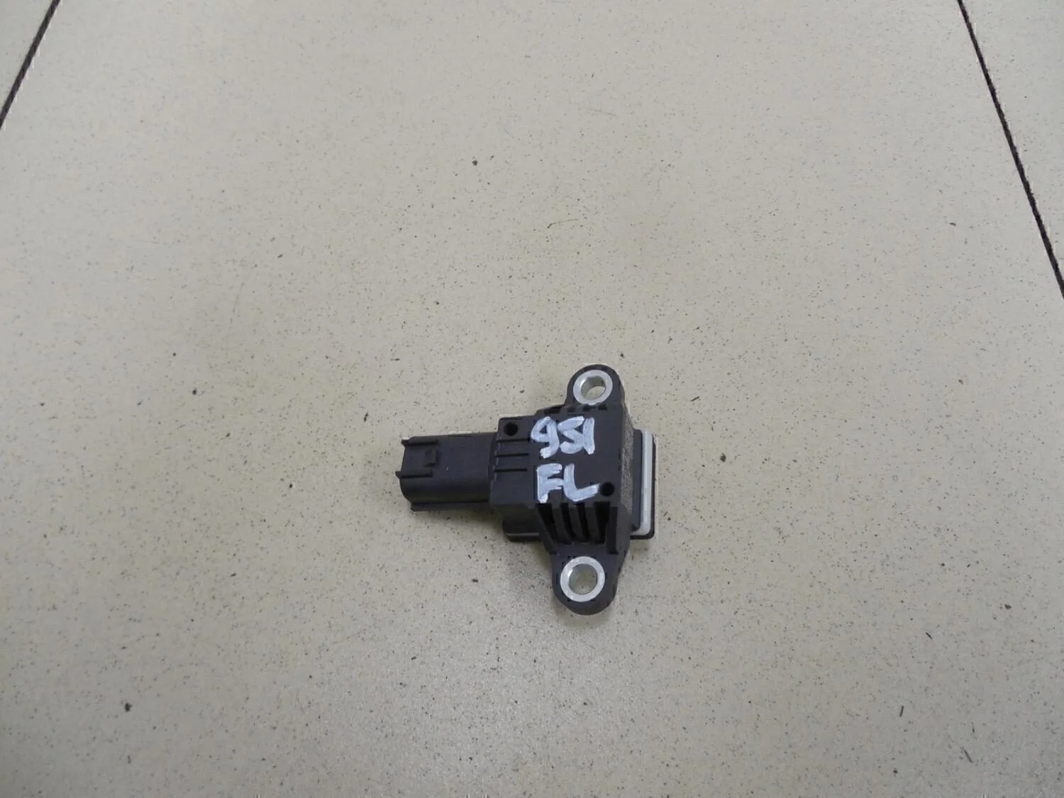 Датчик AIR BAG Tucson 2015>