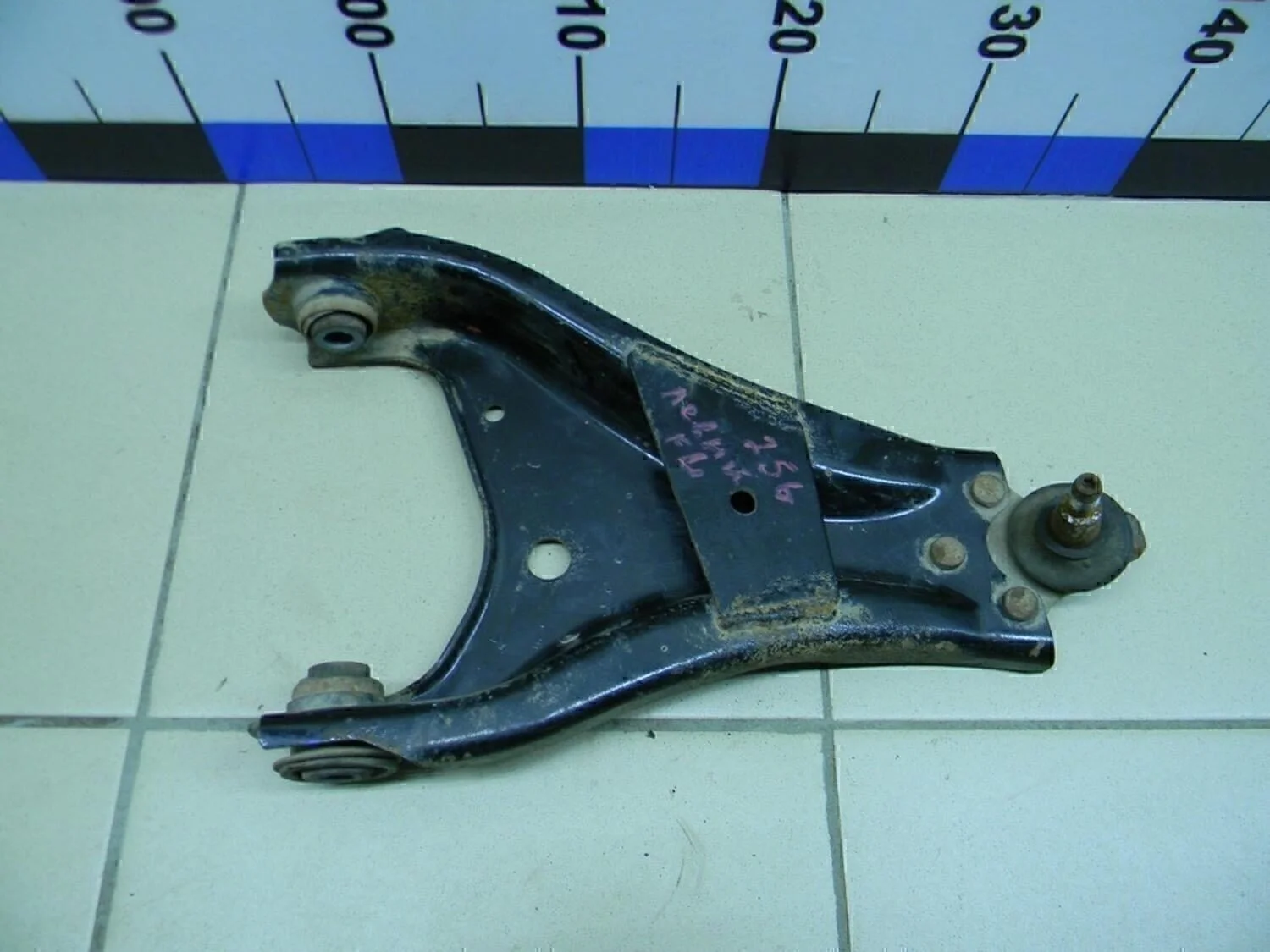 Рычаг передний левый Duster 2012>