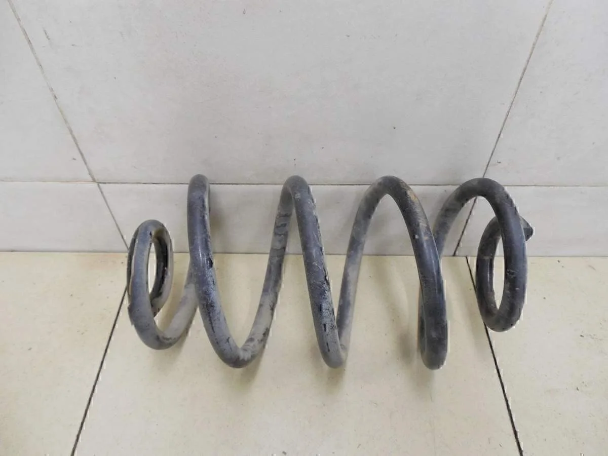 Пружина задняя Tiida (C11) 2007-2014