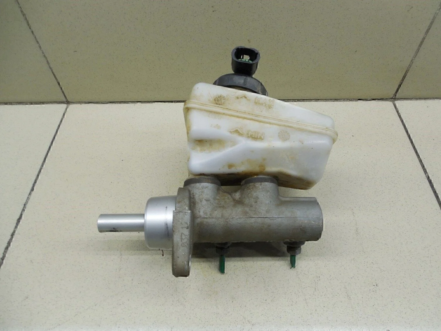 Цилиндр тормозной главный Logan 2005-2014