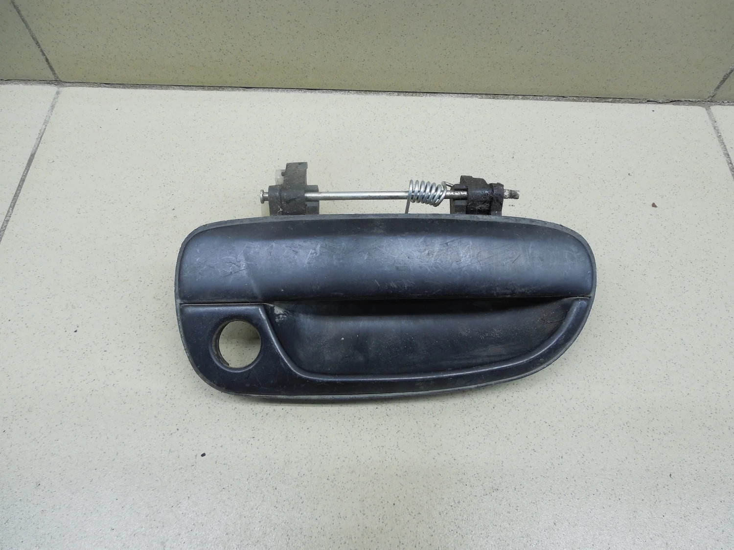 Ручка двери передней наружная правая Accent II (+ТАГАЗ) 2000-2012