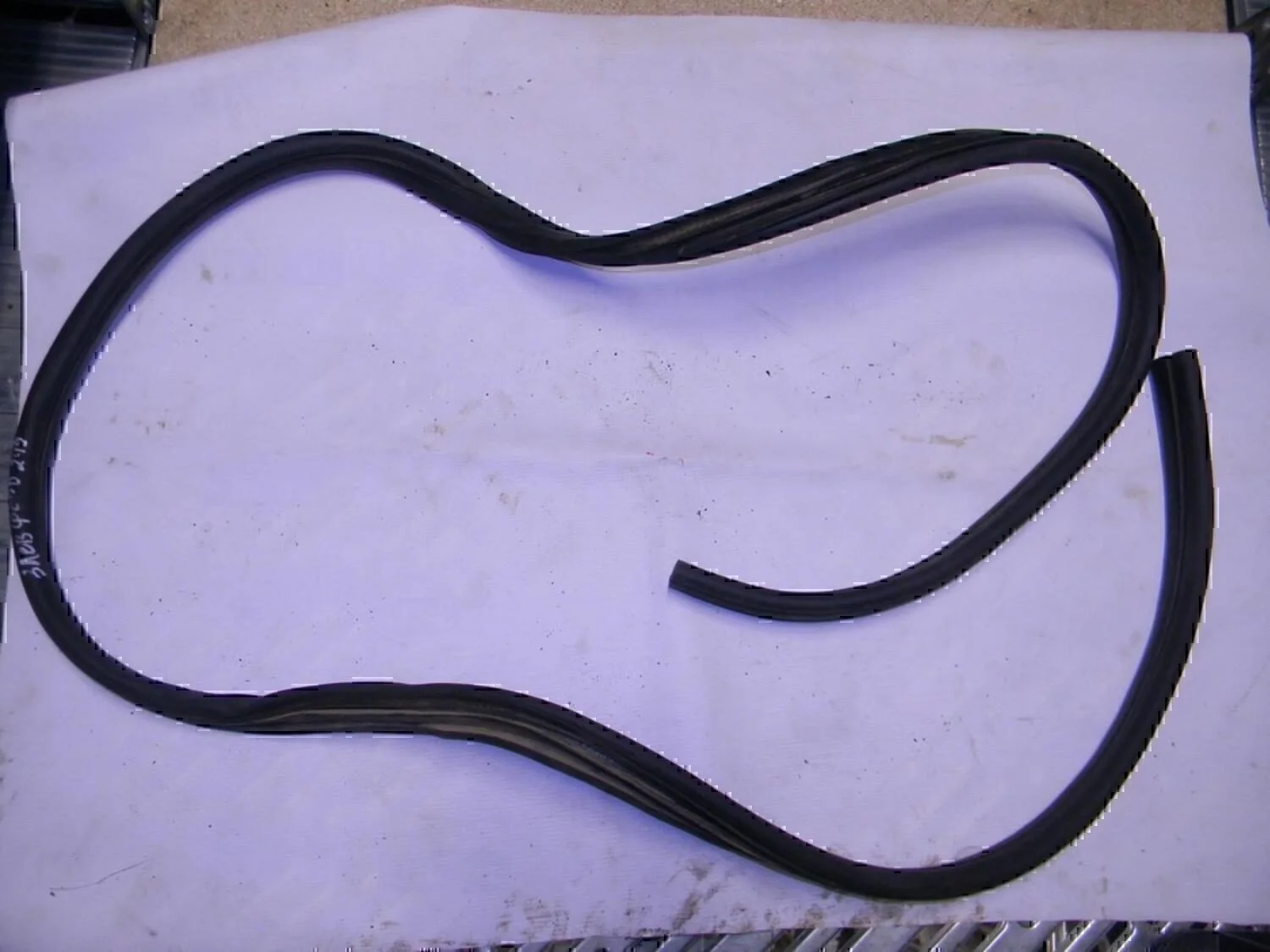 Уплотнитель (внутри) Focus II 2005-2008