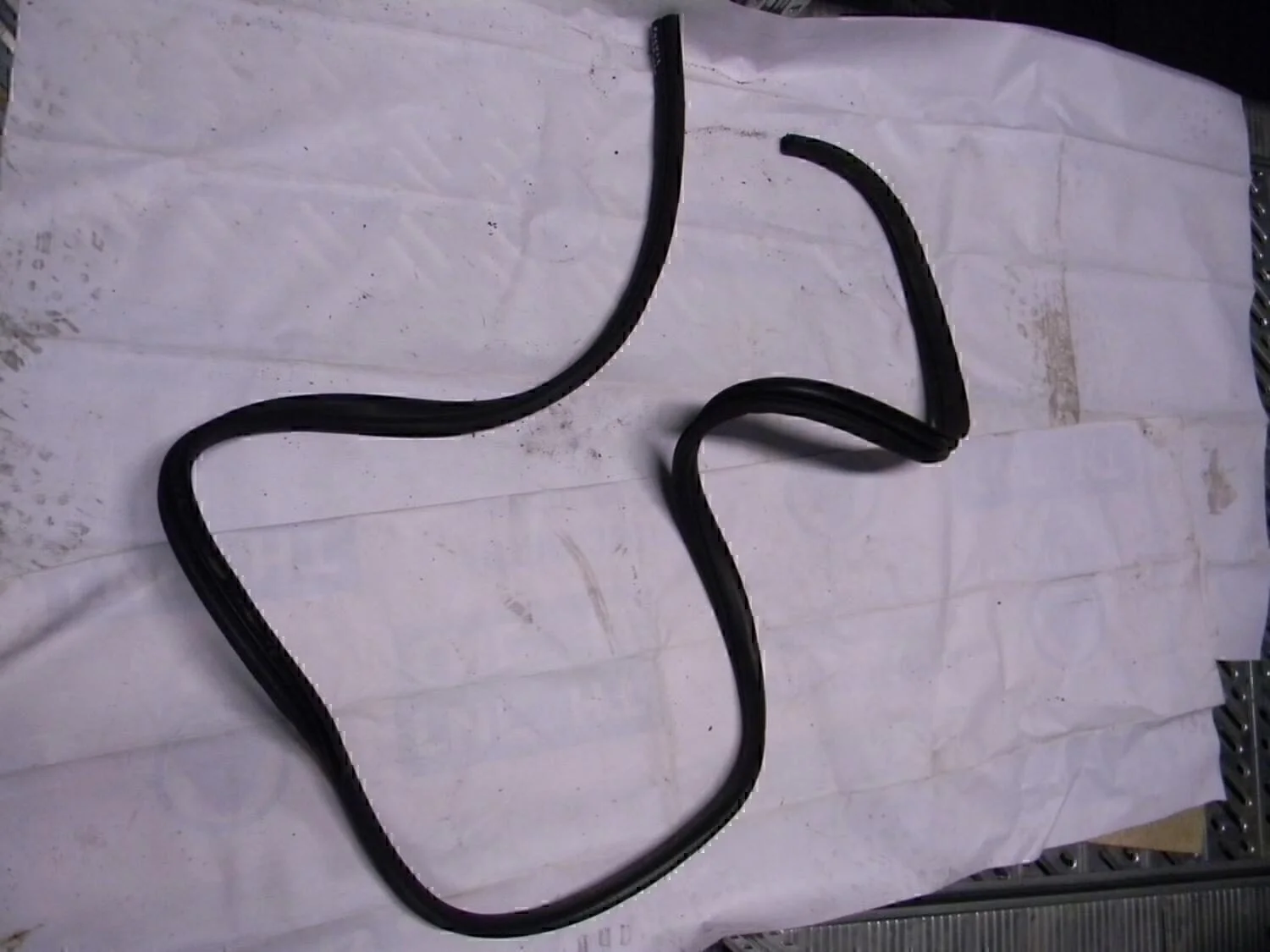 Уплотнитель (внутри) Focus II 2005-2008