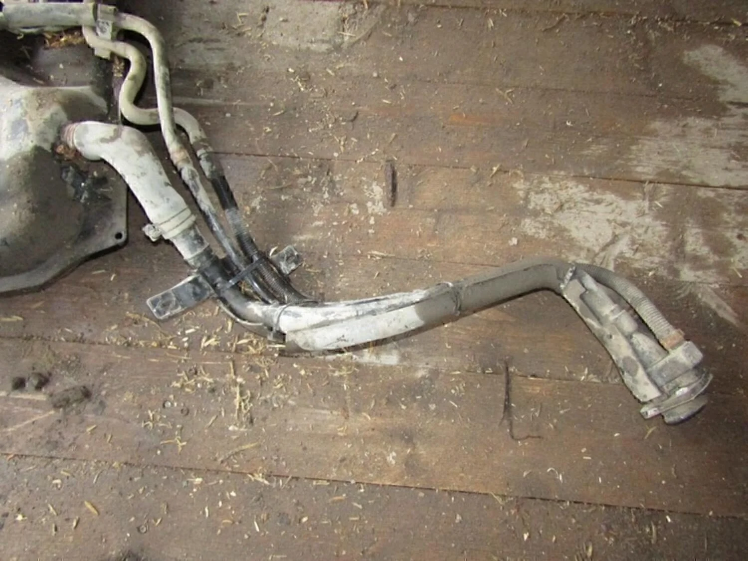 Горловина топливного бака Solaris 2010-2017