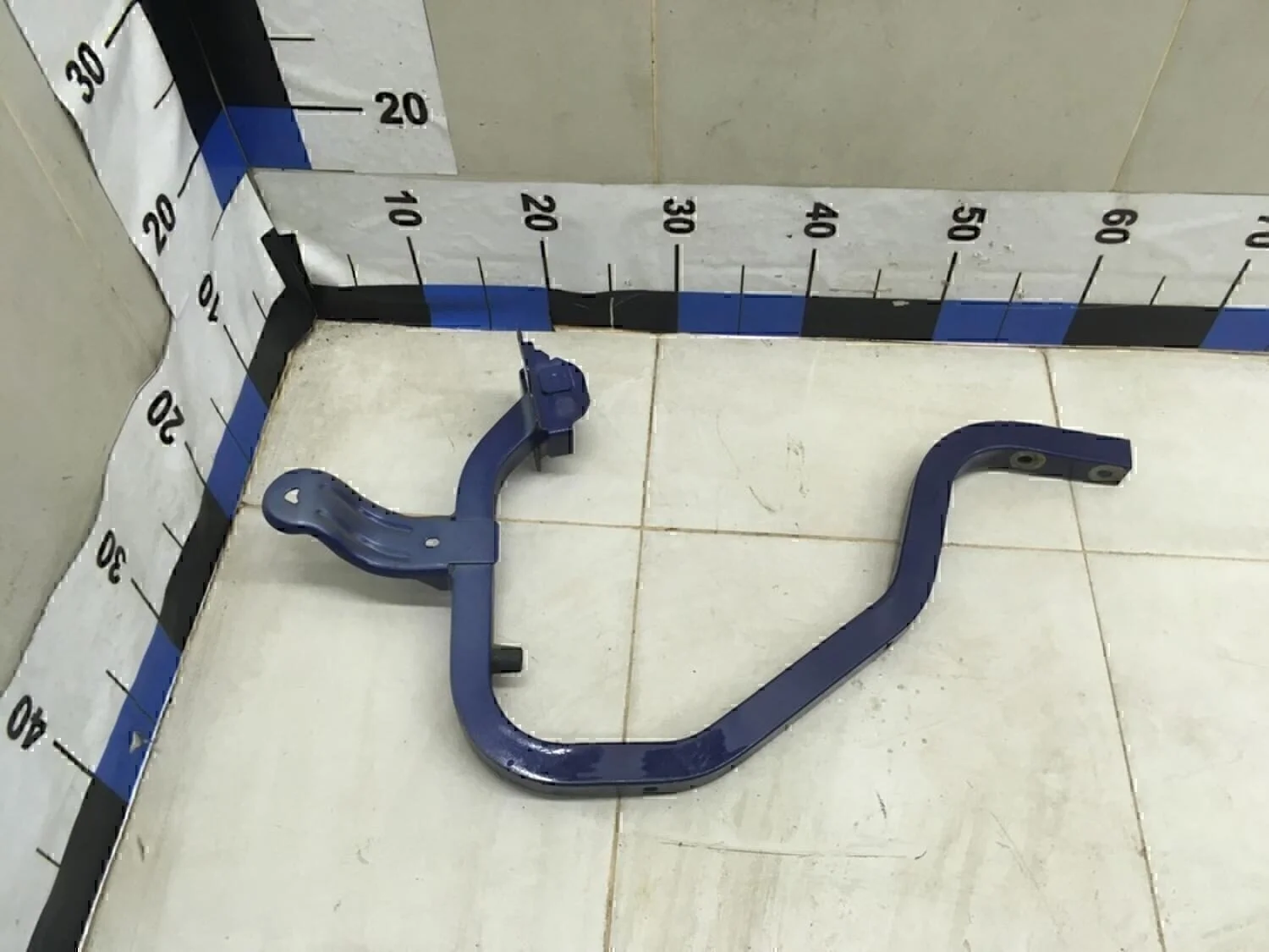 Петля крышки багажника Logan 2005-2014