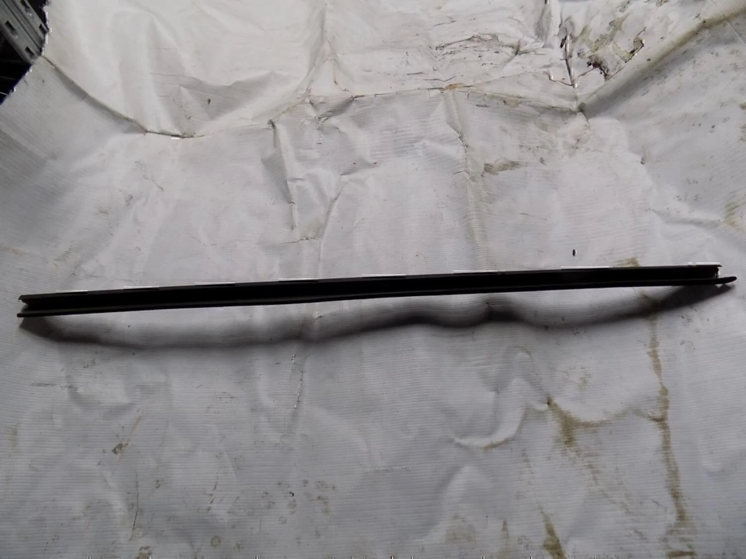 Накладка стекла переднего левого Focus II 2005-2008