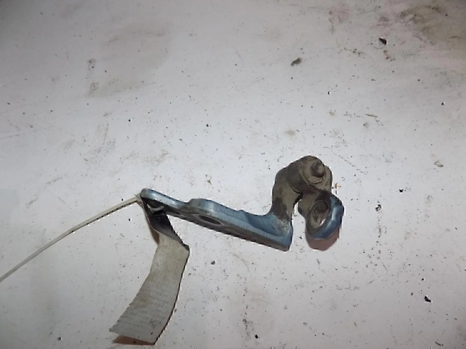 Петля двери передней правой нижняя Focus II 2005-2008