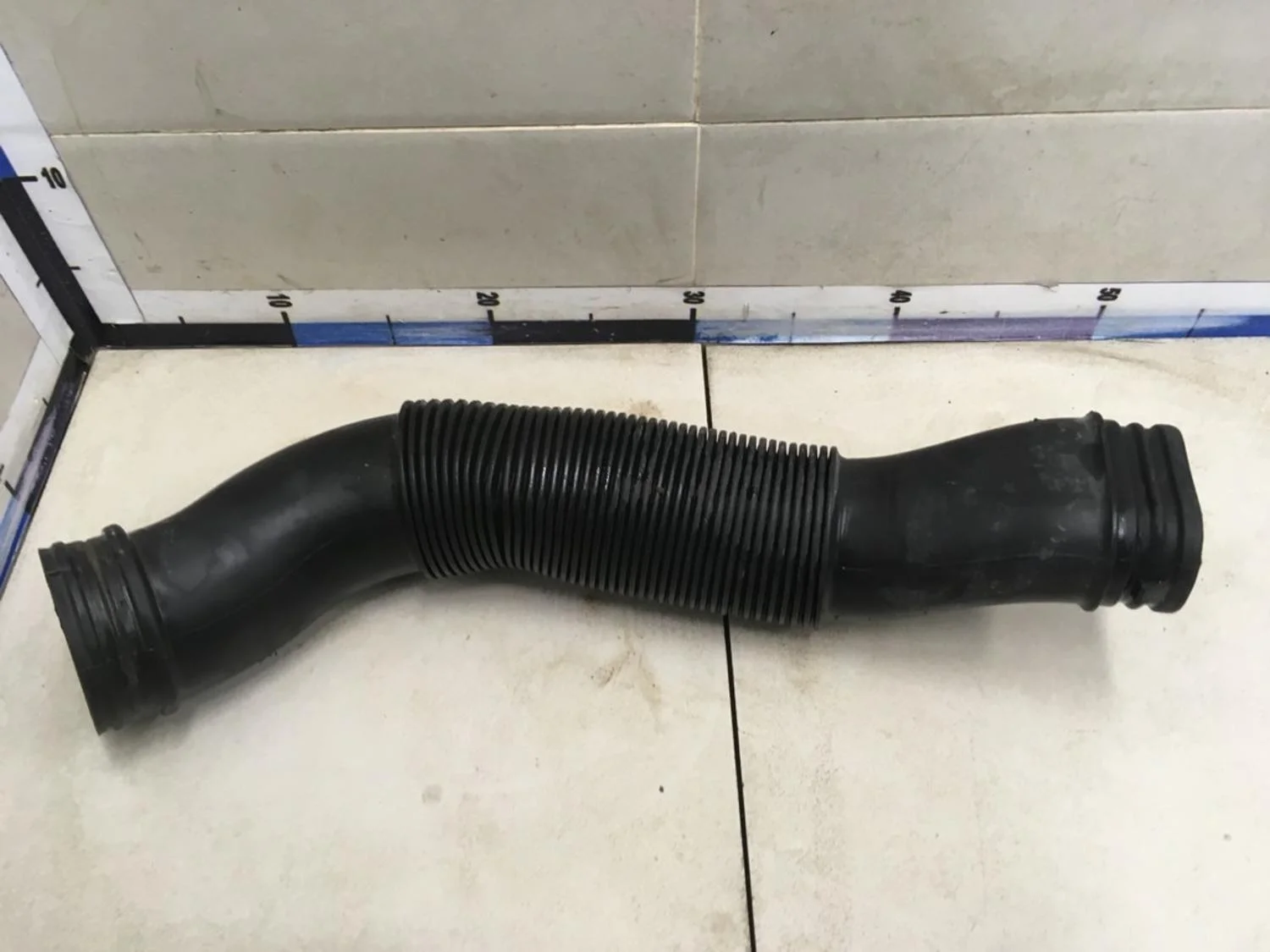 Патрубок воздушного фильтра Fabia 2007-2015