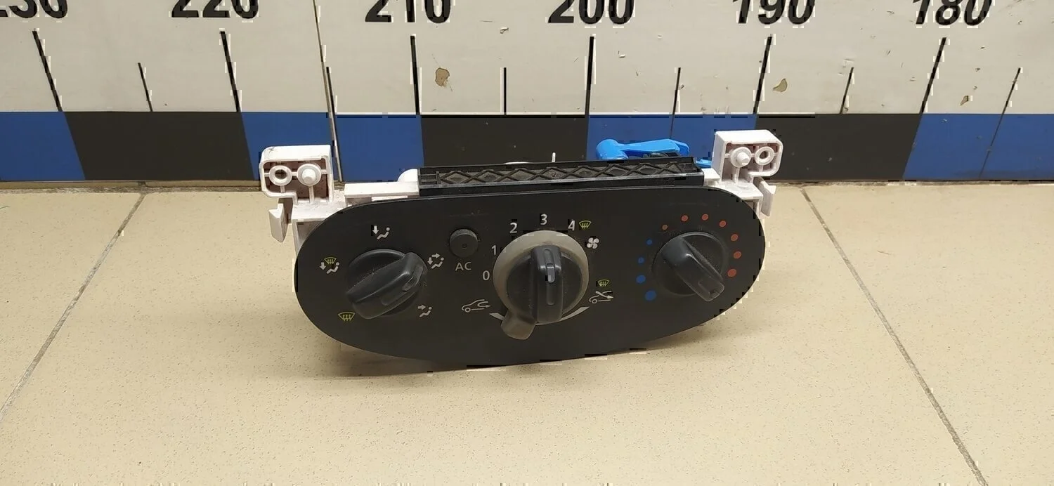 Блок управления отопителем Duster 2012>