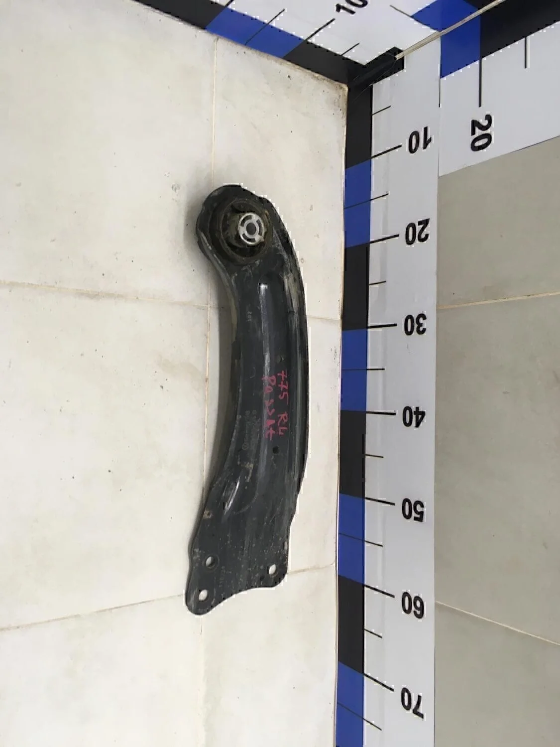 Рычаг задний продольный левый Passat [B6] 2005-2010