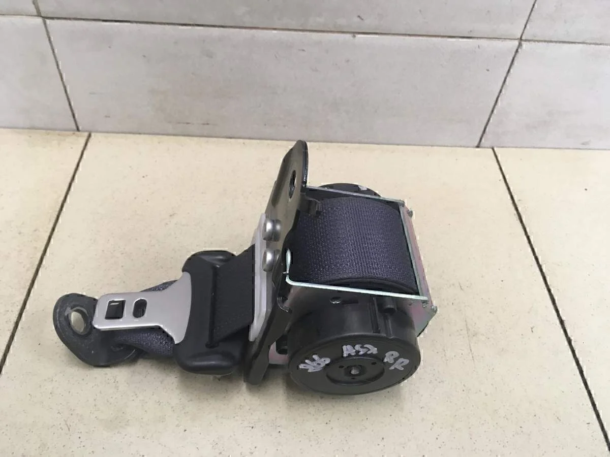 Ремень безопасности ASX 2010-2016