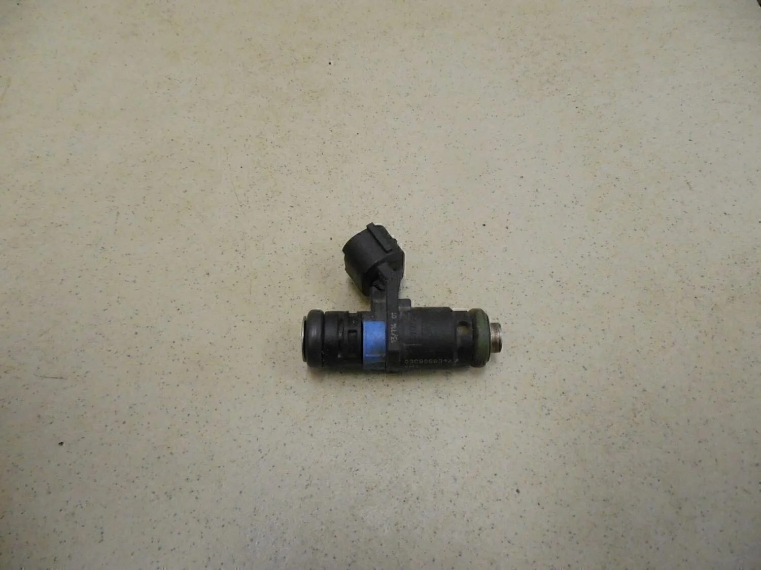 Форсунка инжекторная электрическая Fabia 2007-2015