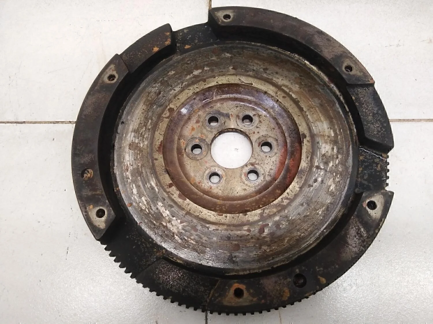 Маховик Aveo (T200) 2003-2008