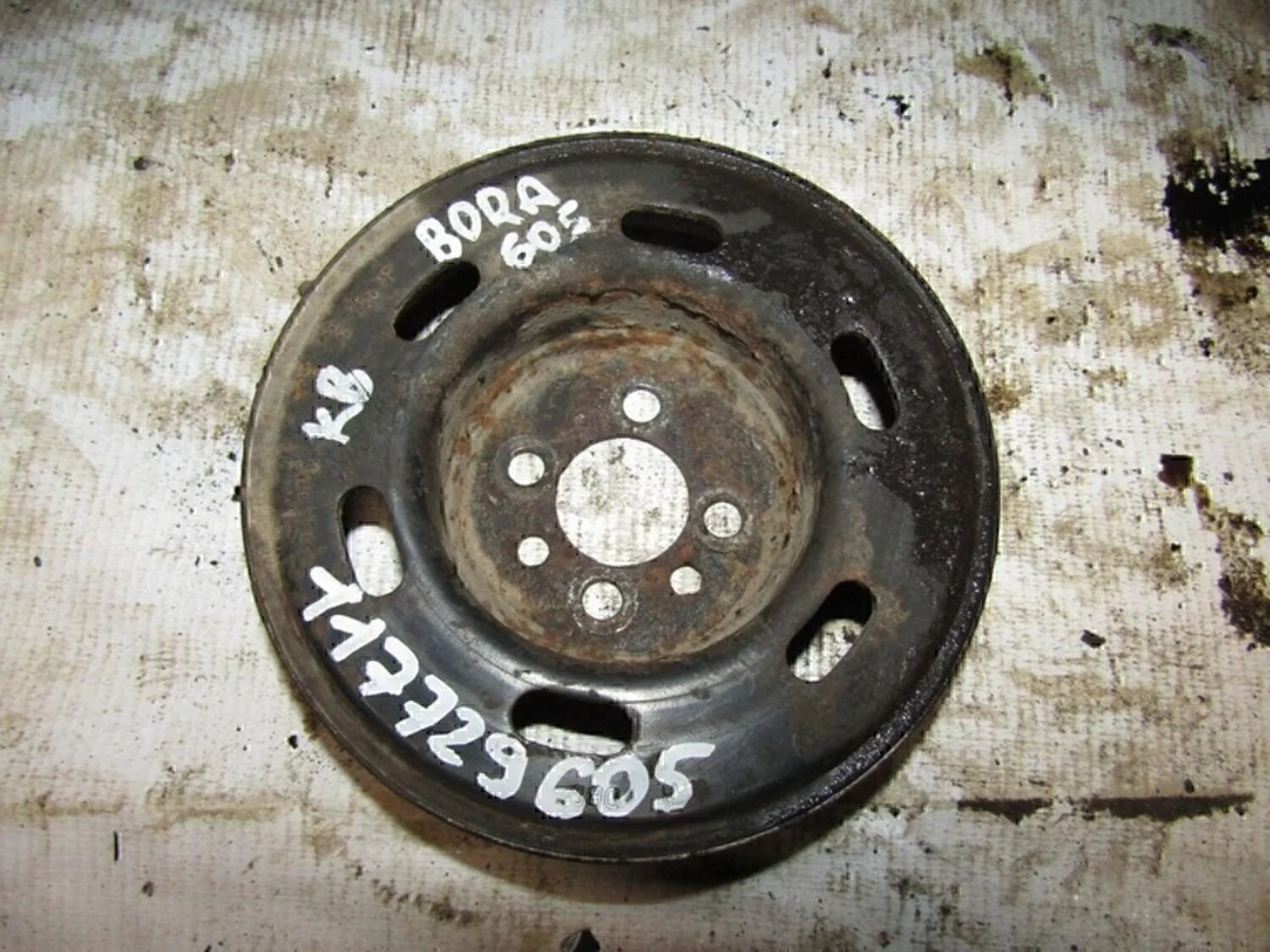 Шкив коленвала A3 (8L1) 1996-2003