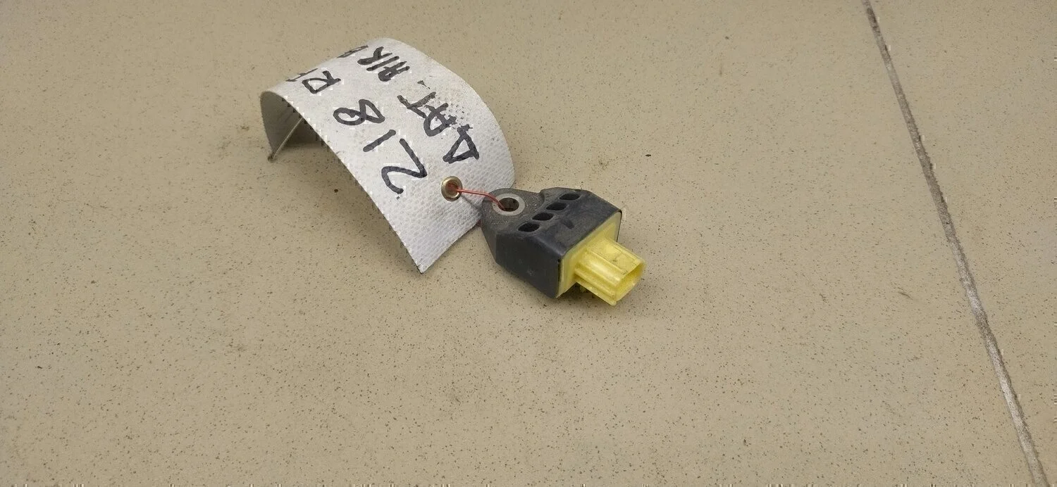 Датчик AIR BAG Camry XV40 2006-2011