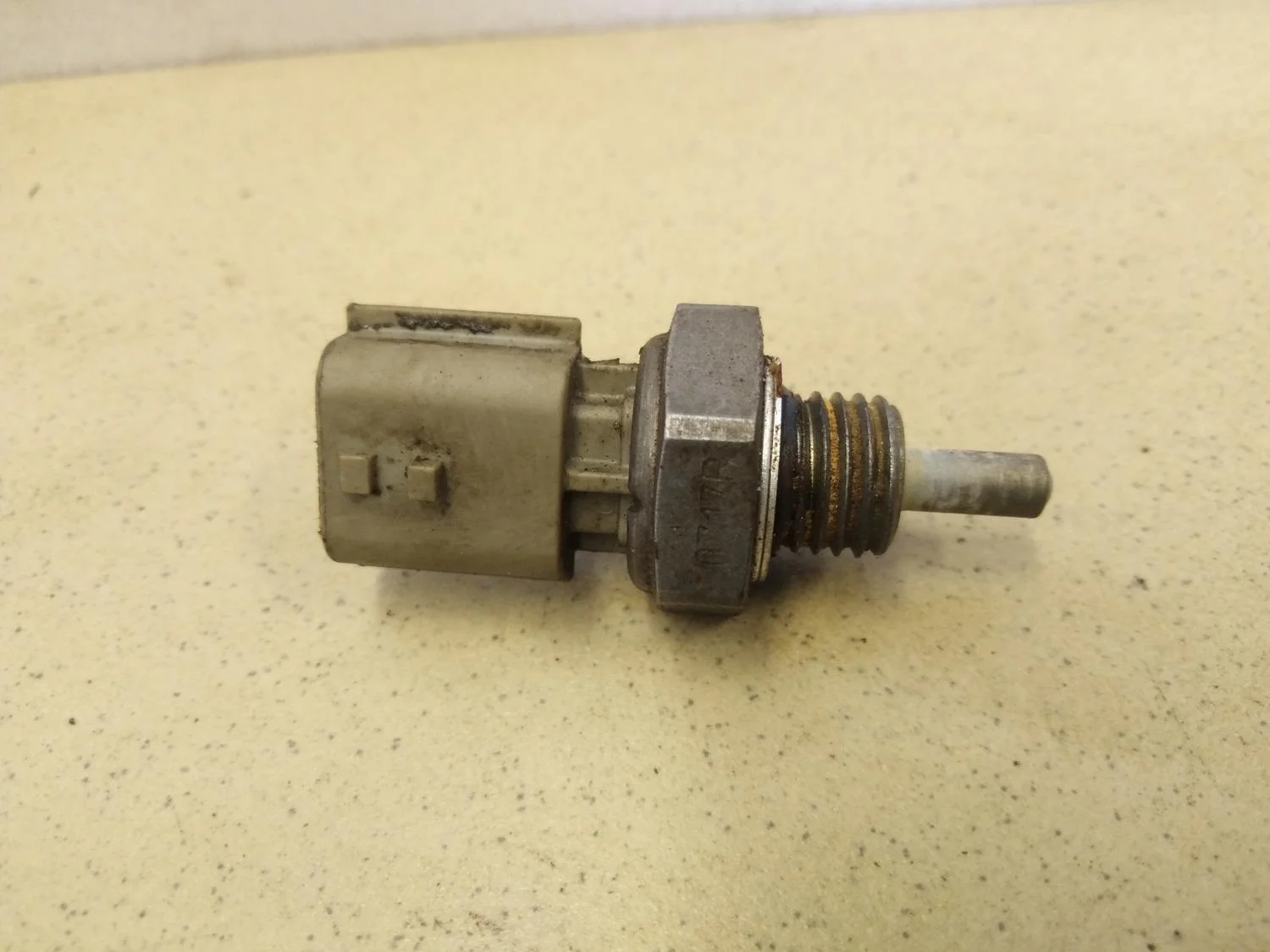 Датчик температуры Lada Largus 2011>