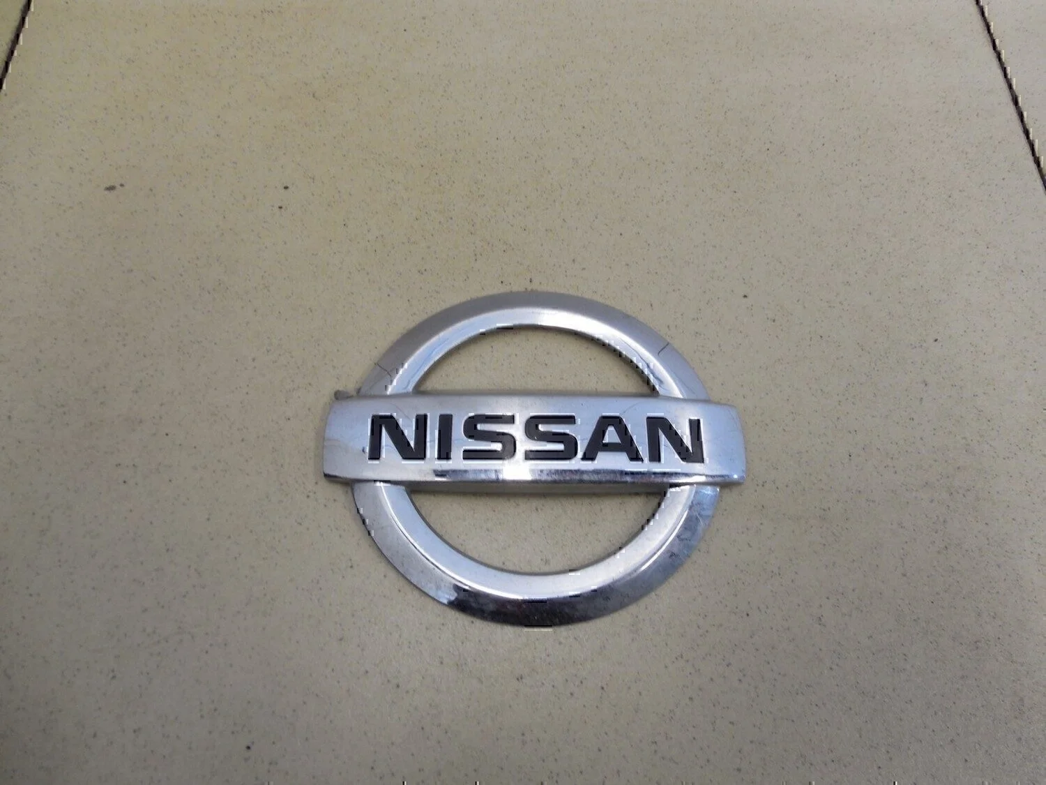 Эмблема на крышку багажника Almera (G15) 2013>