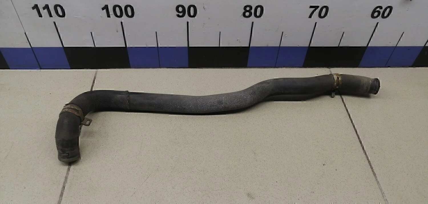 Патрубок отопителя 5-серия F10/F11 2009>