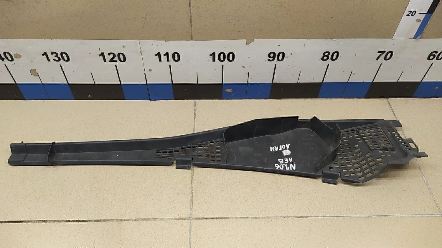 Решетка стеклооч. (планка под лобовое стекло) Duster 2012>