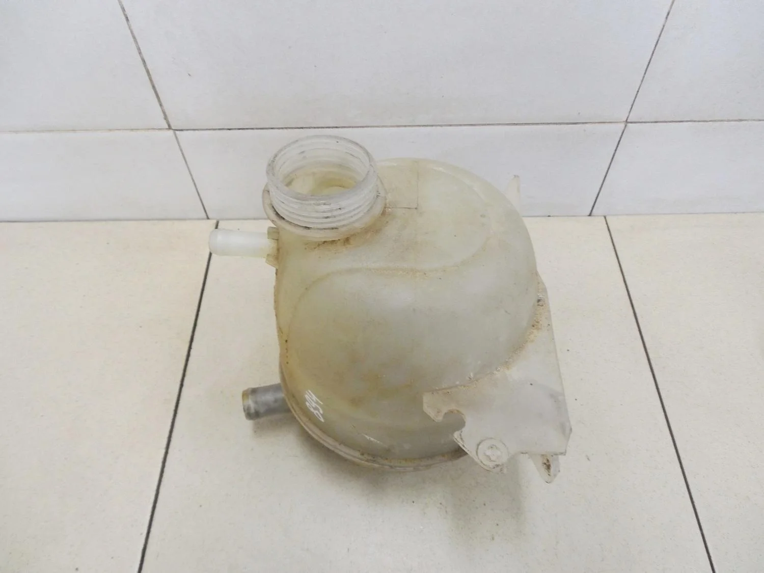 Бачок расширительный Clio/Symbol 1998-2008