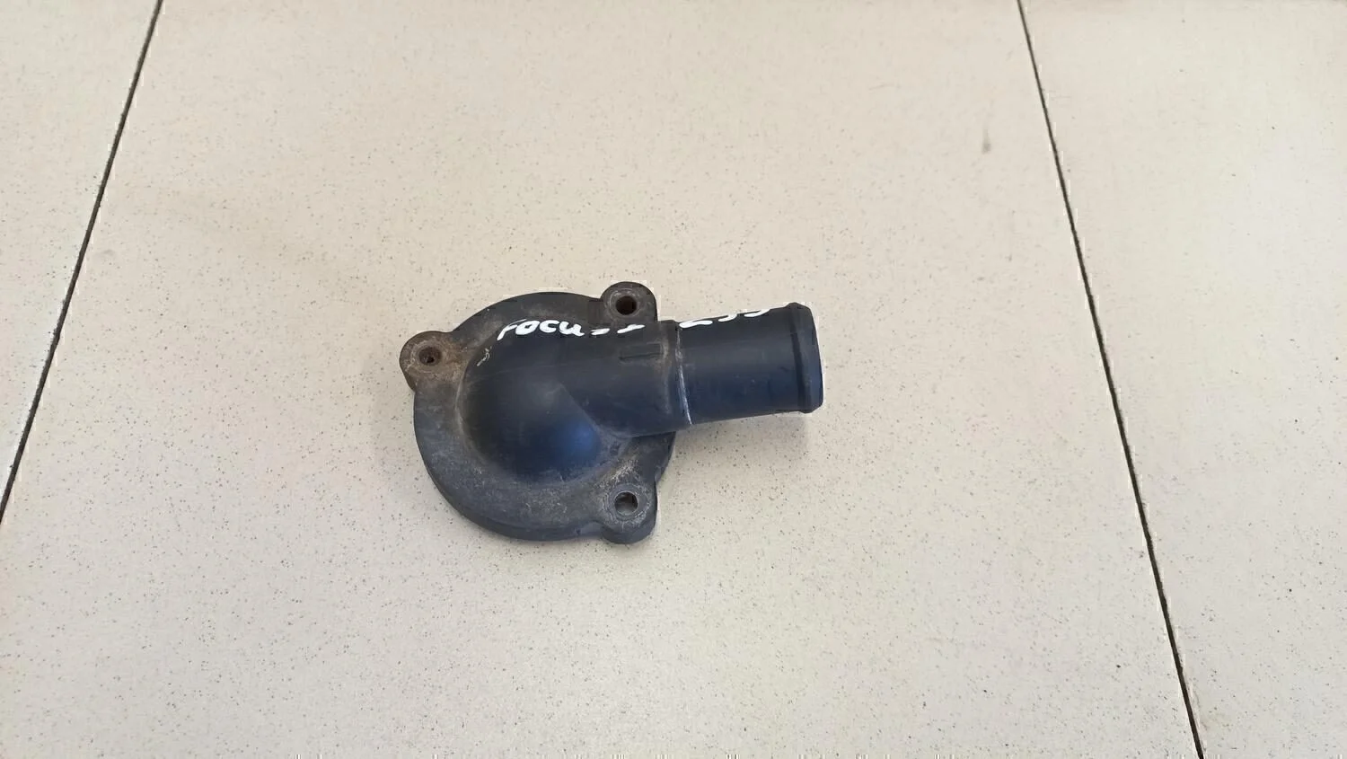 Крышка термостата  Fiesta 1995-2000