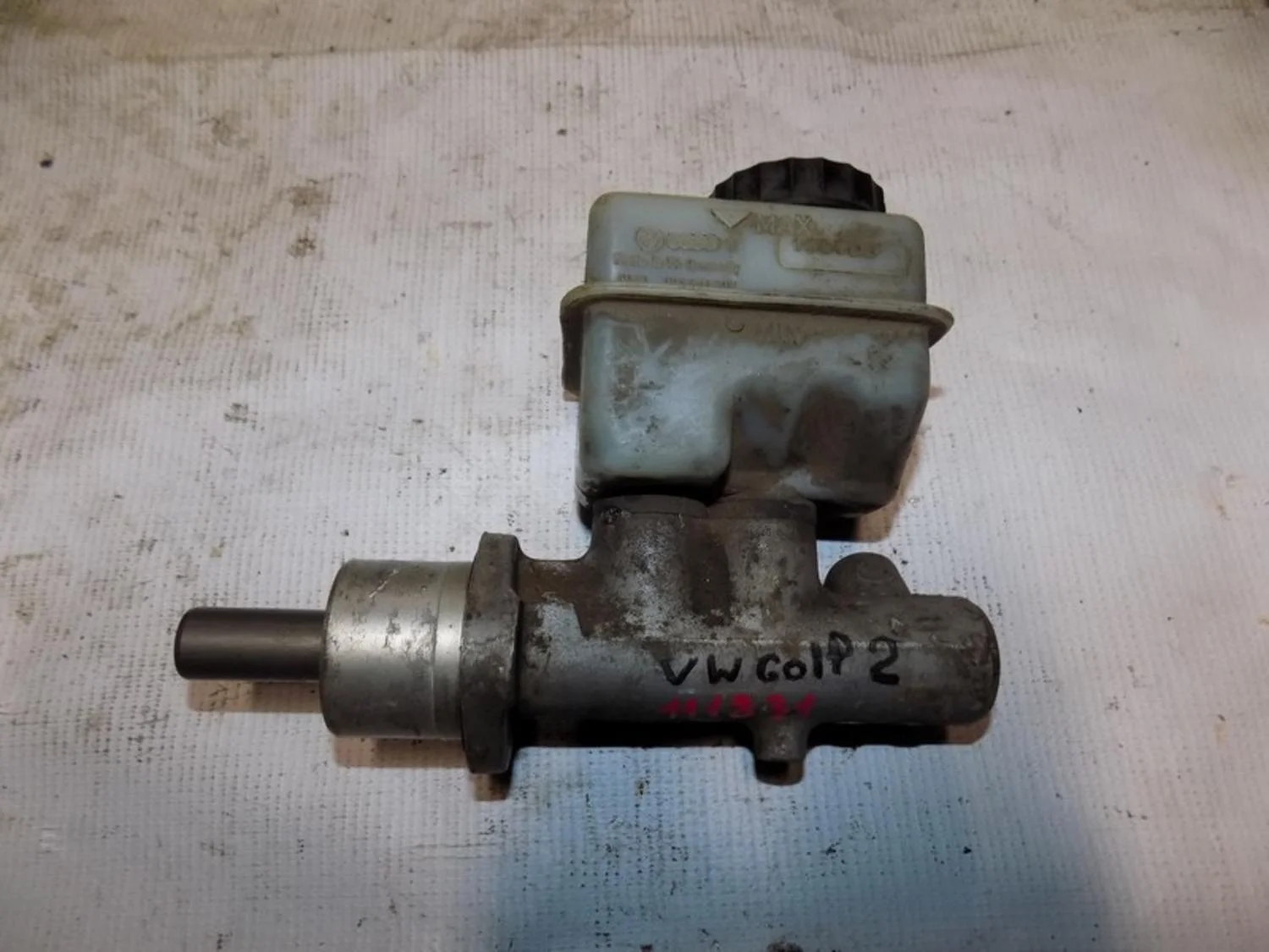 Цилиндр тормозной главный A3 (8L1) 1996-2003