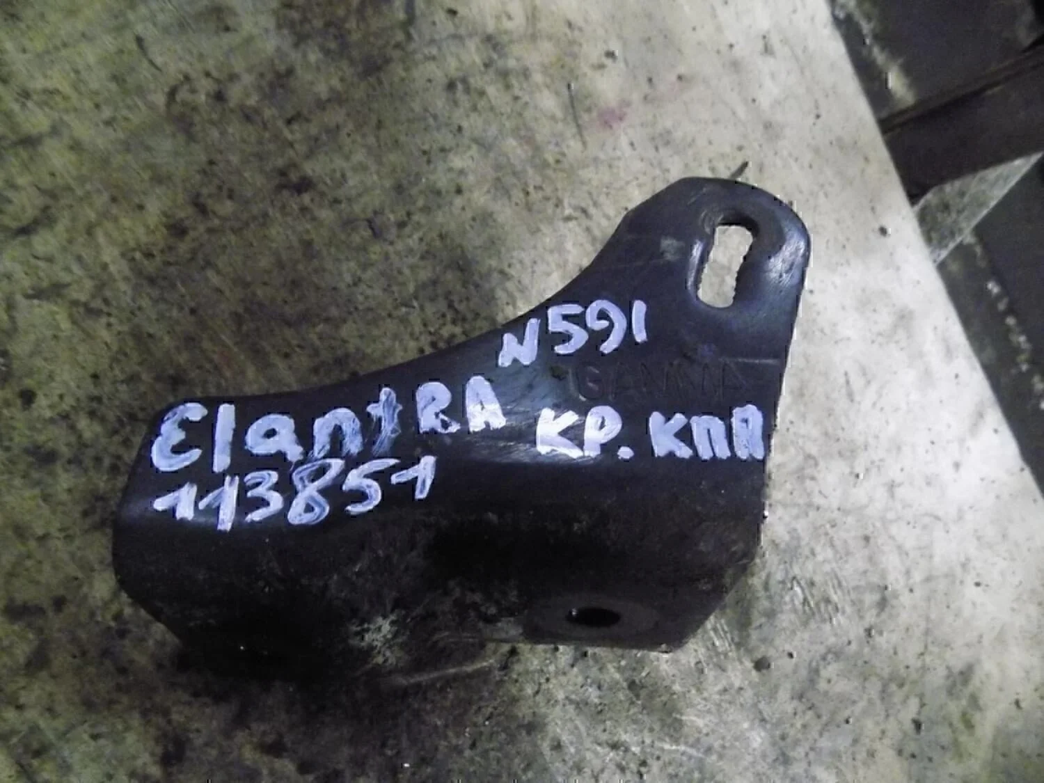 Кронштейн КПП Ceed 2007- 2012