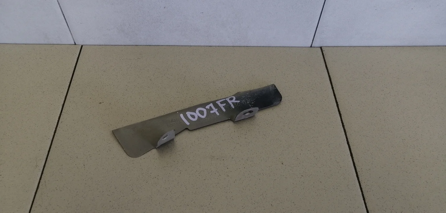 Кронштейн крепления крыла Logan 2005-2014