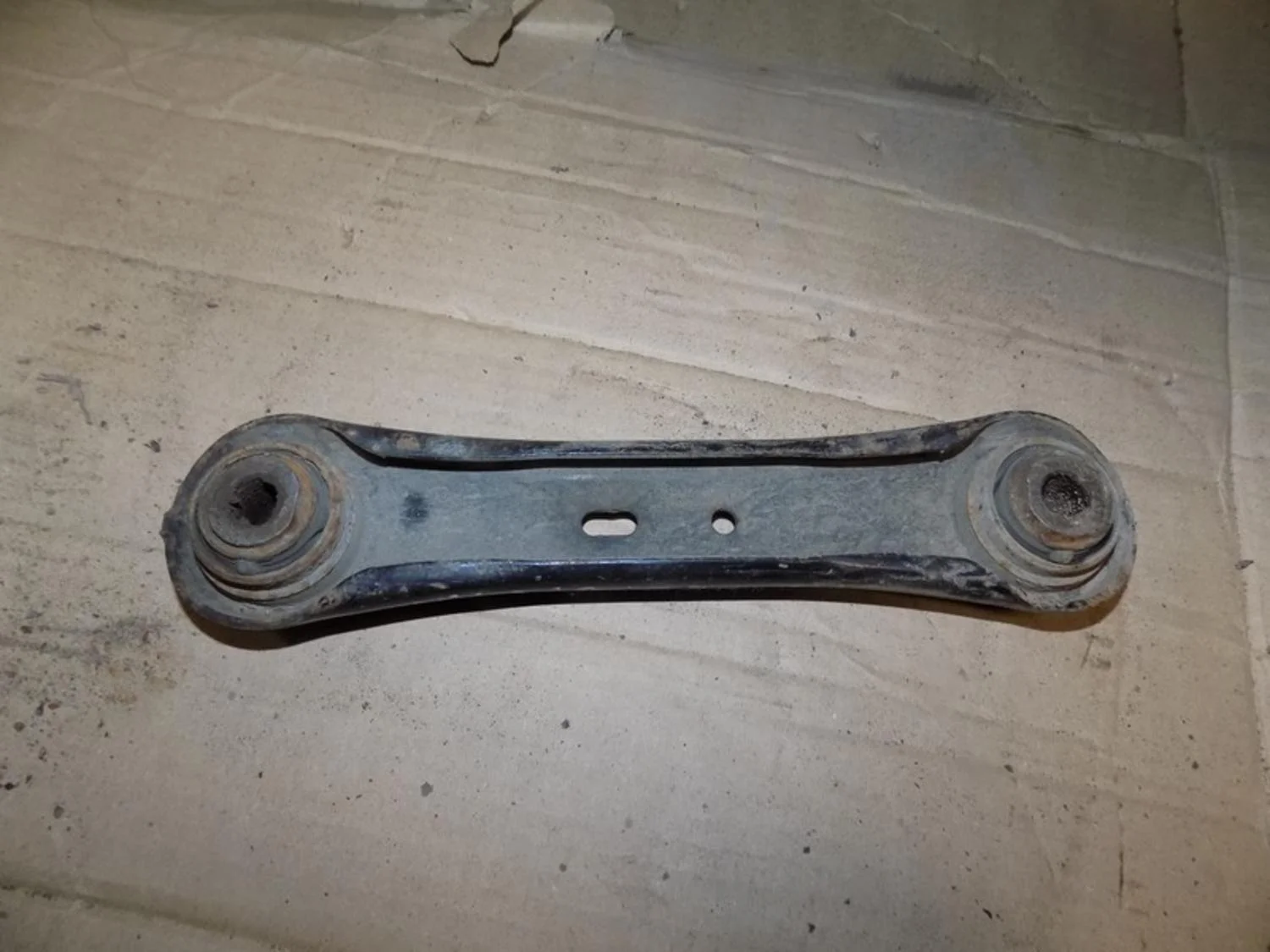 Рычаг задний поперечный S60 2010>