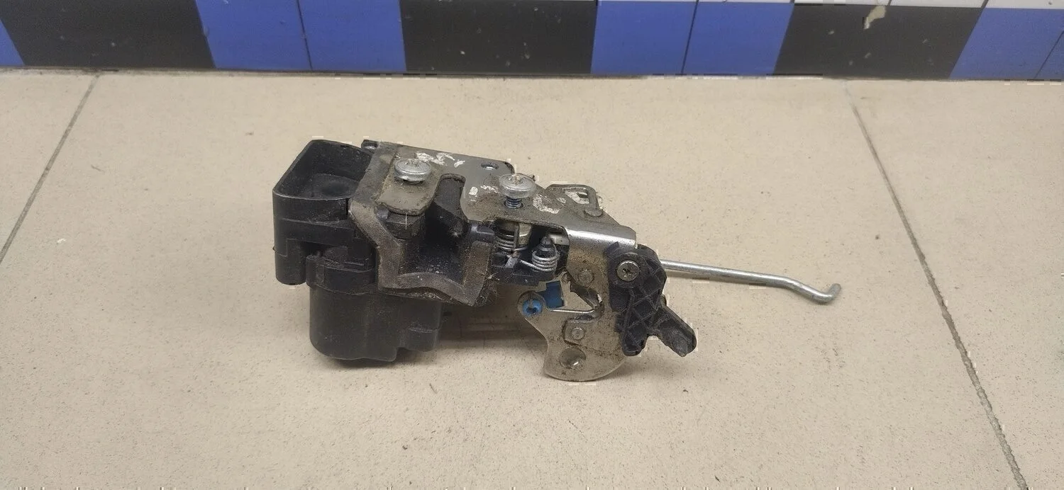 Замок двери задней правый Aveo (T200) 2003-2008