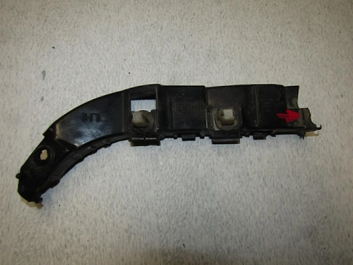 Направляющая переднего бампера левая Starex H1/Grand Starex 2007>