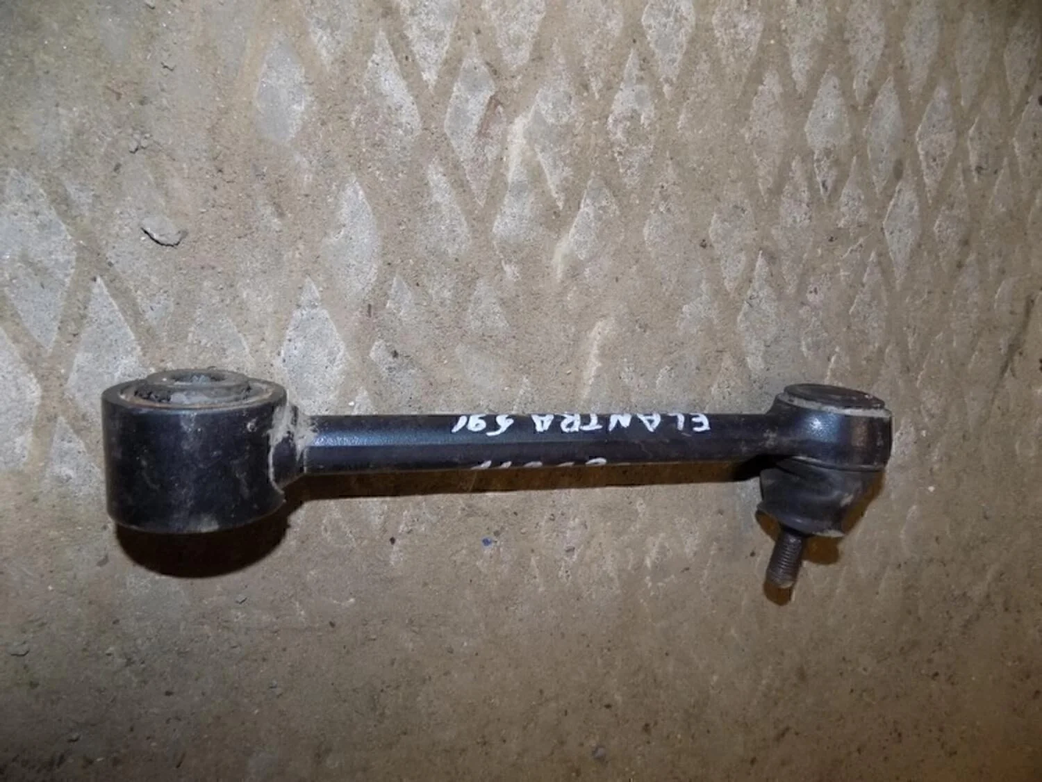 Тяга задняя поперечная Ceed 2007- 2012