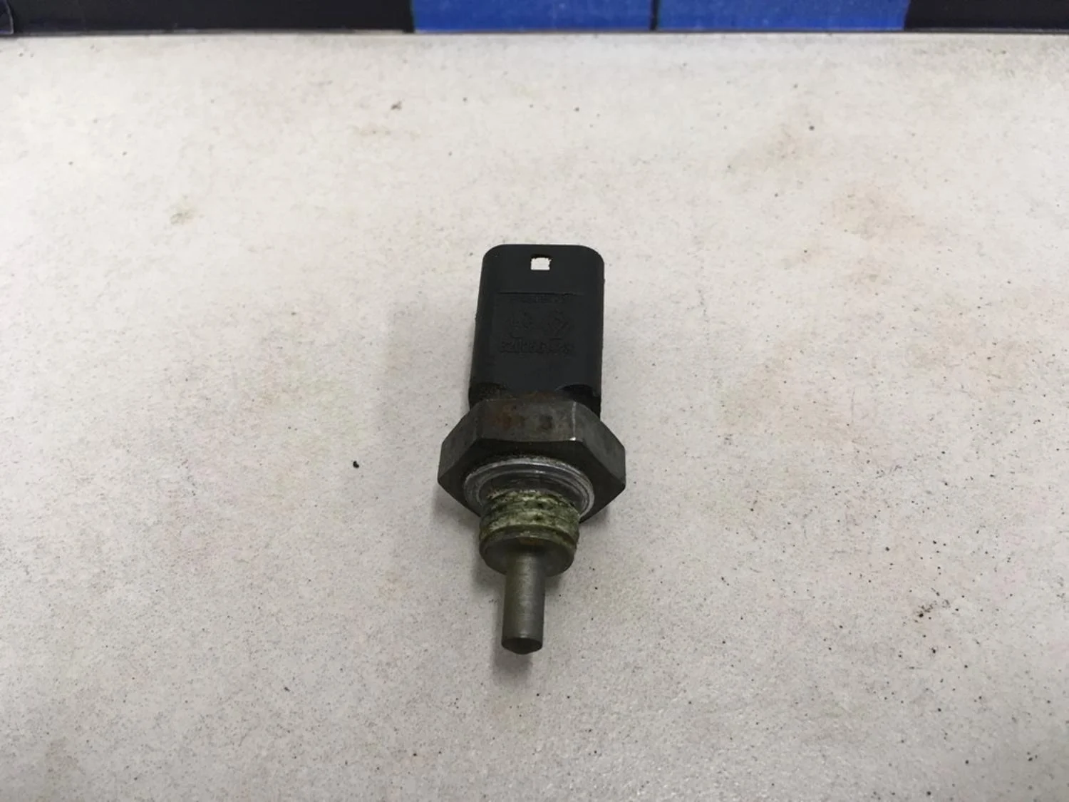 Датчик температуры Clio/Symbol 1998-2008