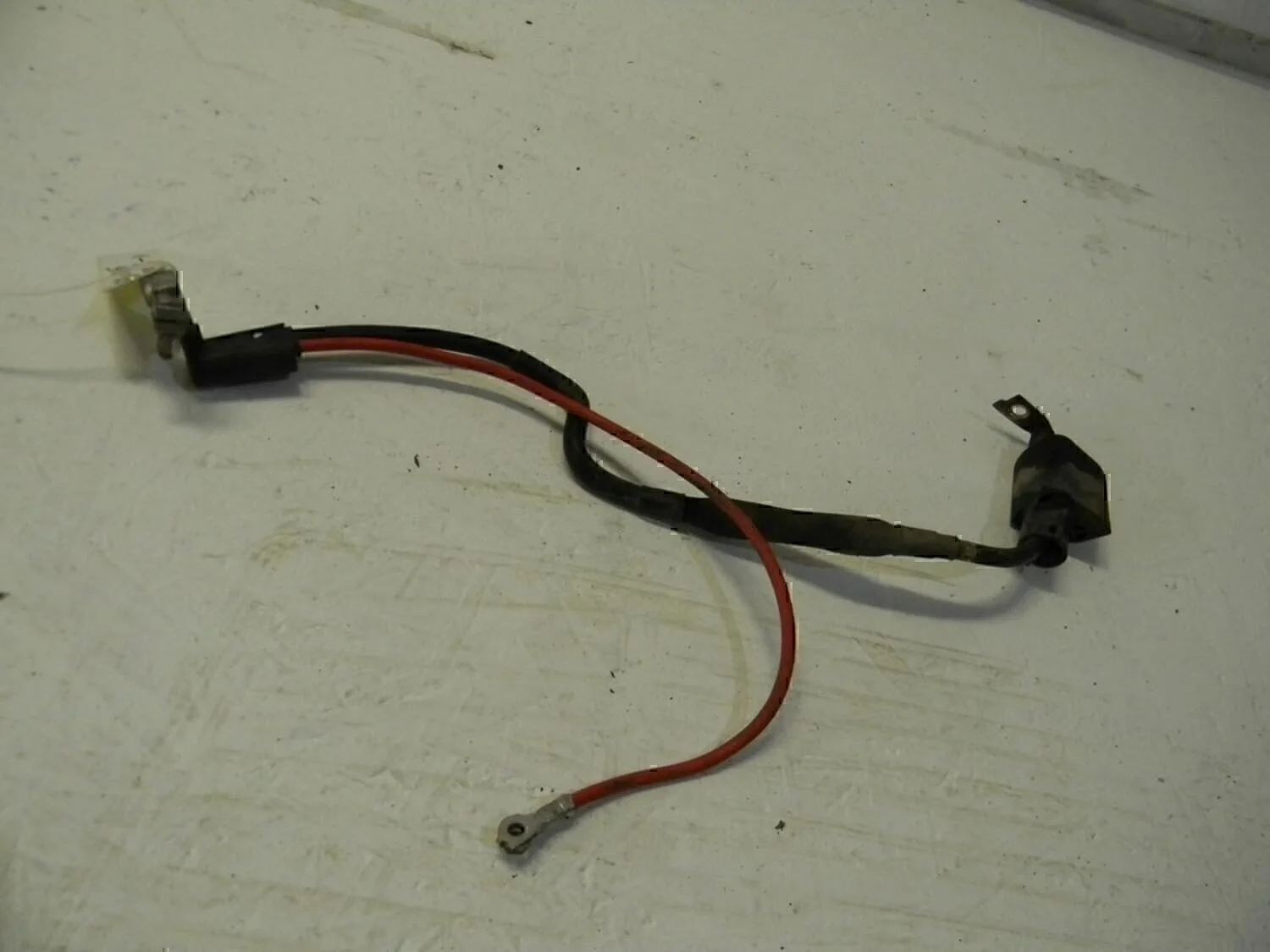 Клемма аккумулятора минус  Passat [B6] 2005-2010