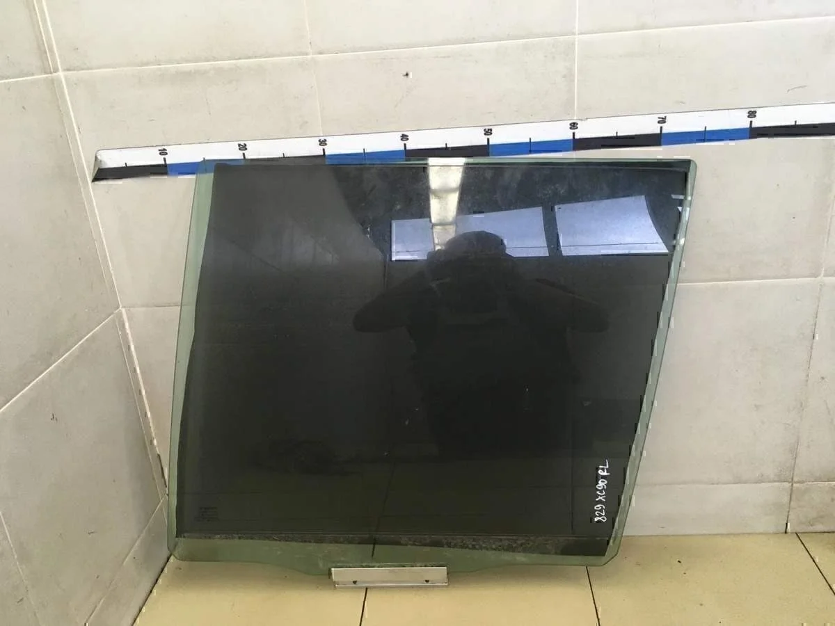 Стекло двери задней левой XC90 2002-2015