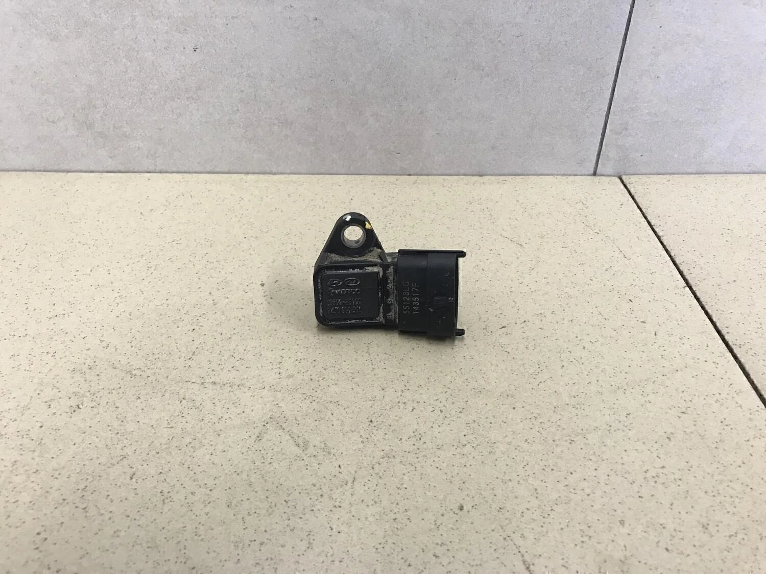 Датчик абсолютного давления Solaris 2010-2017