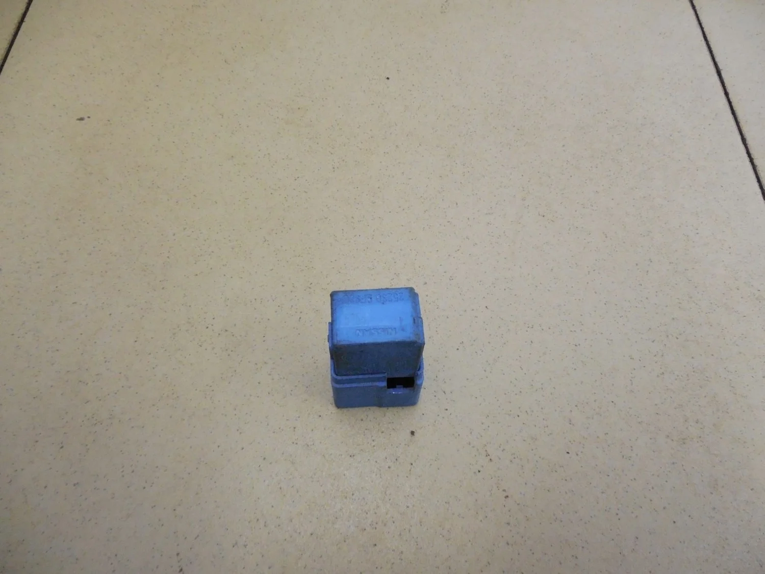 Реле Almera N16 2000-2006