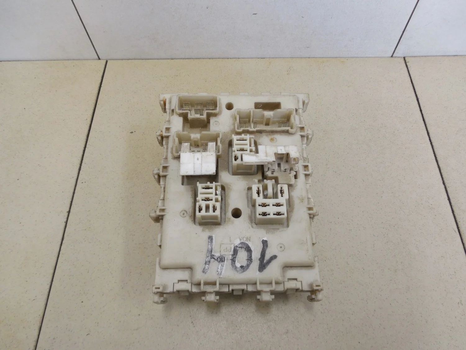 Блок предохранителей Almera N16 2000-2006