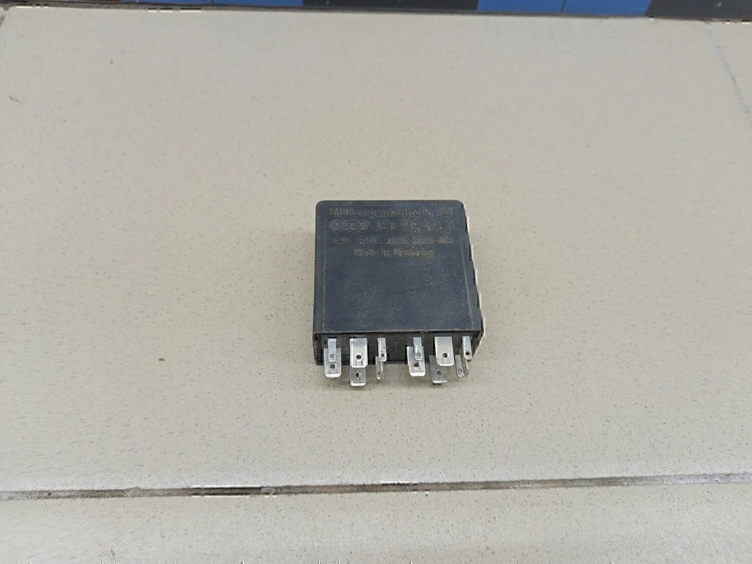 Реле 100 [C4] 1991-1994