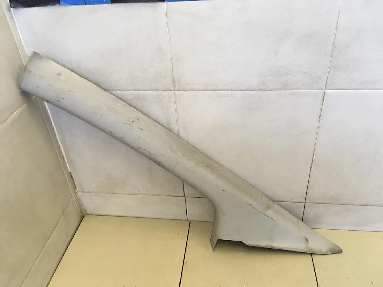 Обшивка стойки Focus II 2005-2008