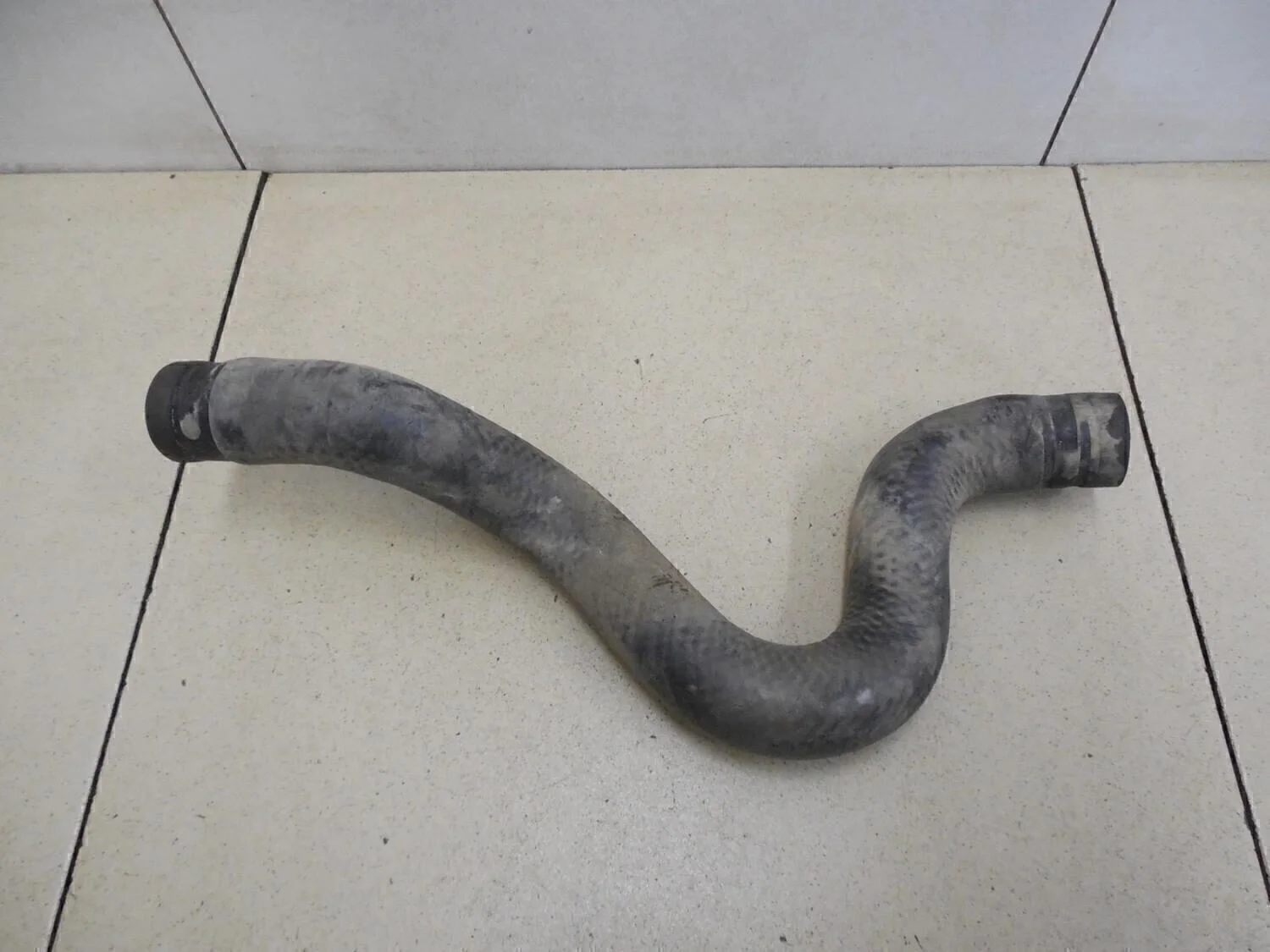 Патрубок отопителя Solaris 2010-2017