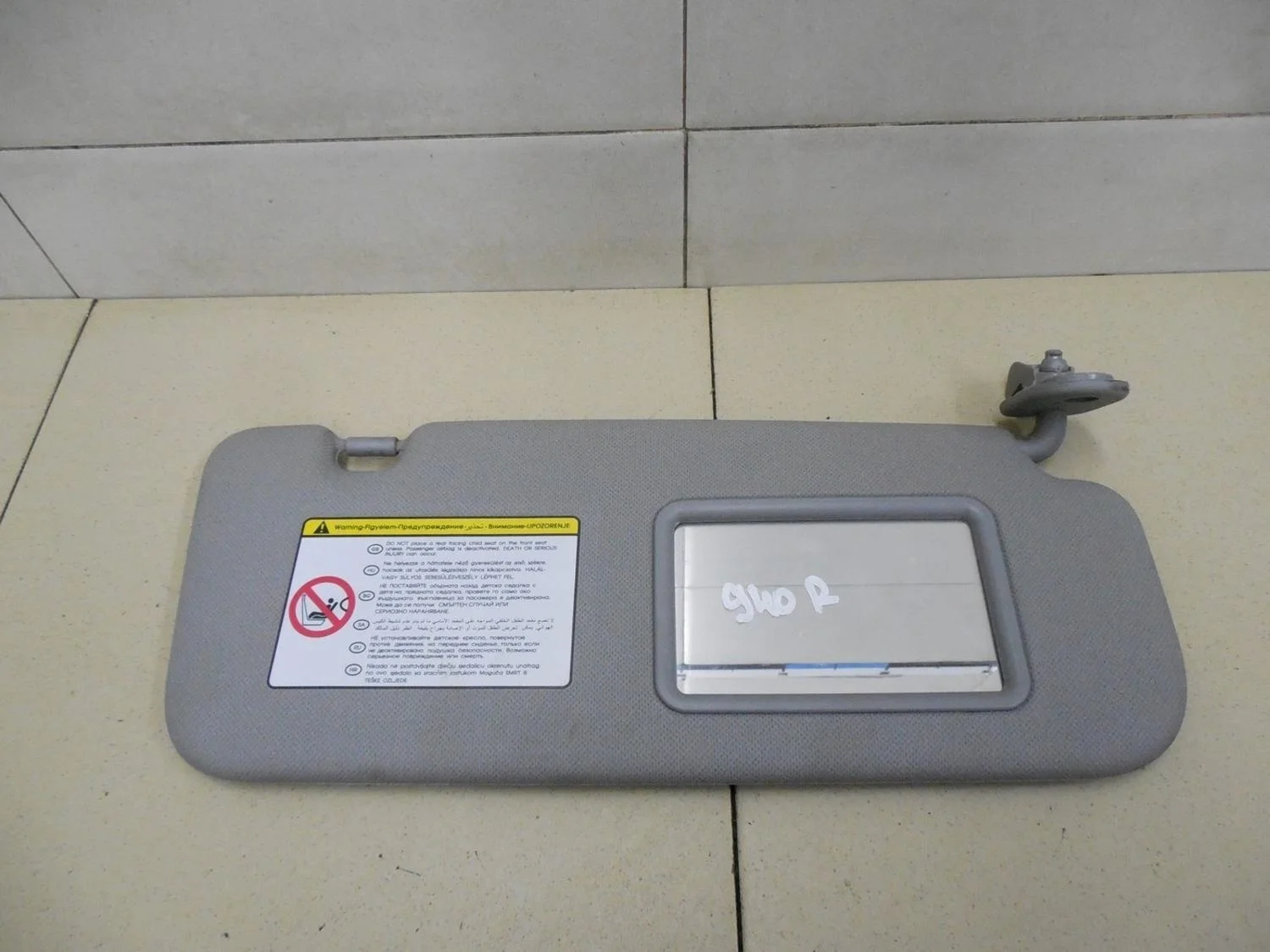 Козырек солнцезащитный (внутри) Solaris 2010-2017