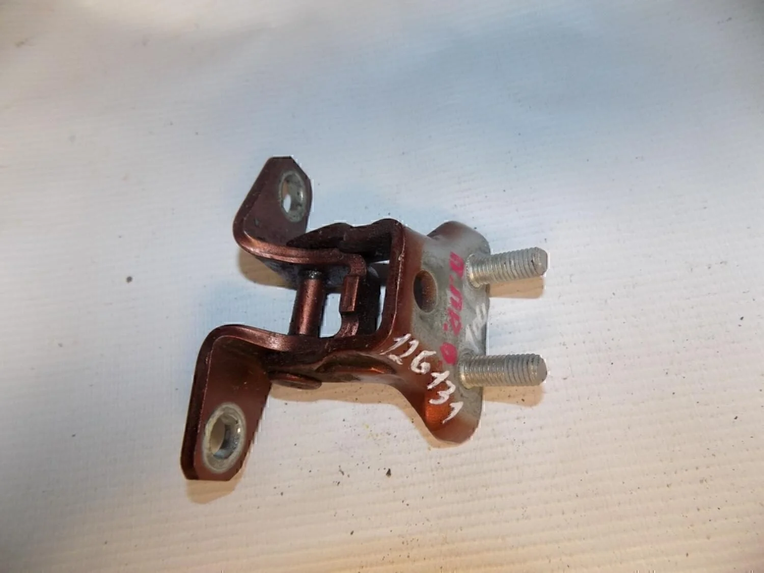 Петля двери задней правой верхняя ASX 2010-2016