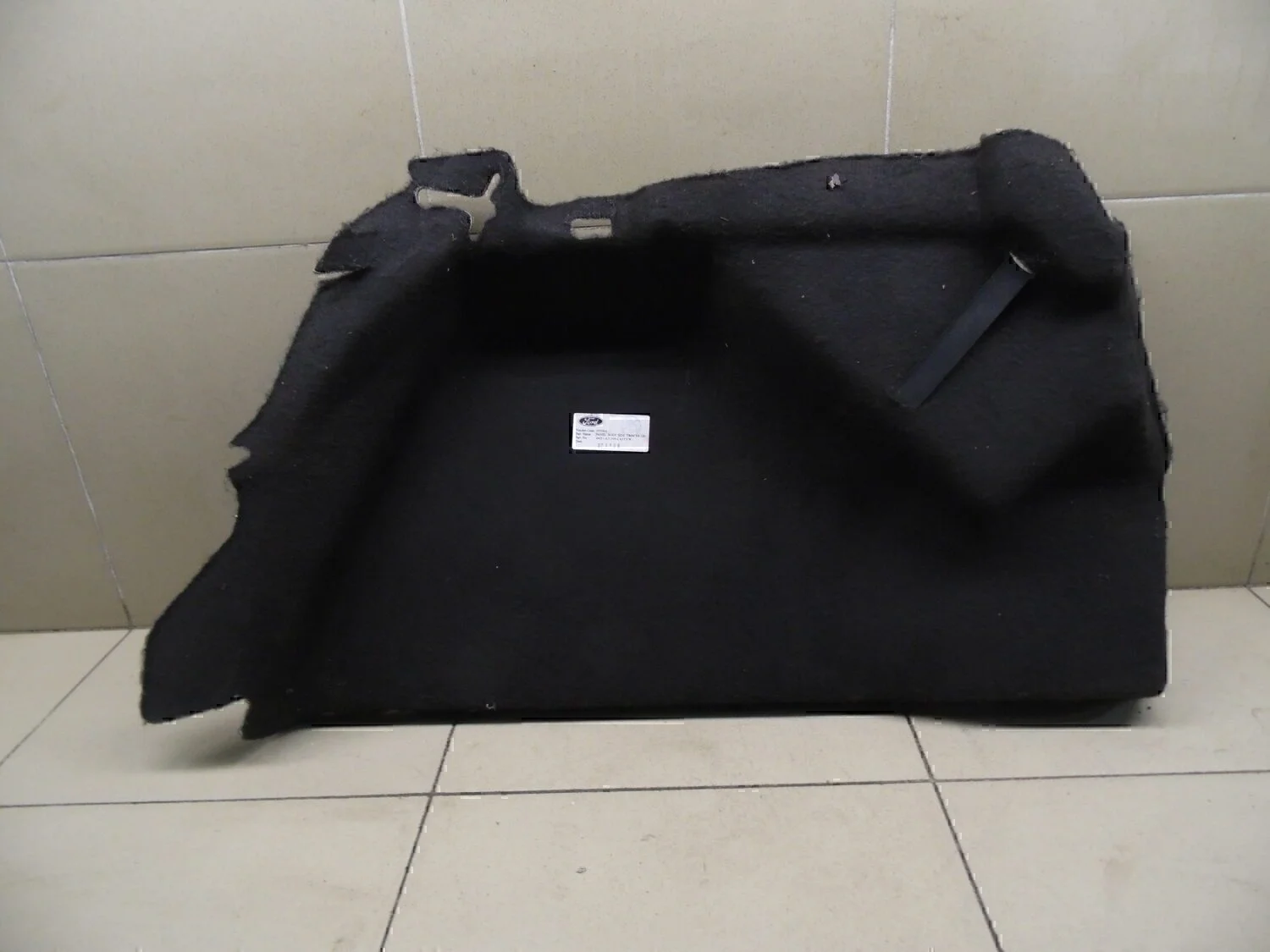 Обшивка багажника Focus II 2005-2008