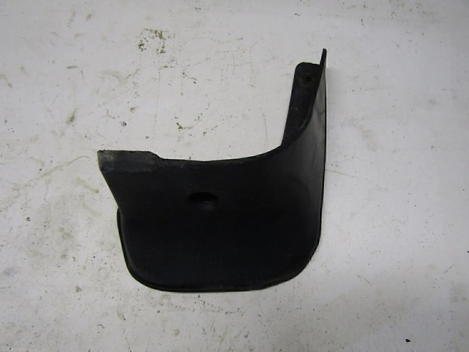 Брызговик задний правый Corolla E15 2006-2013