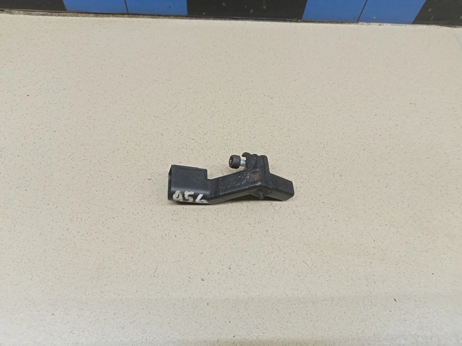 Датчик положения коленвала Passat [B6] 2005-2010