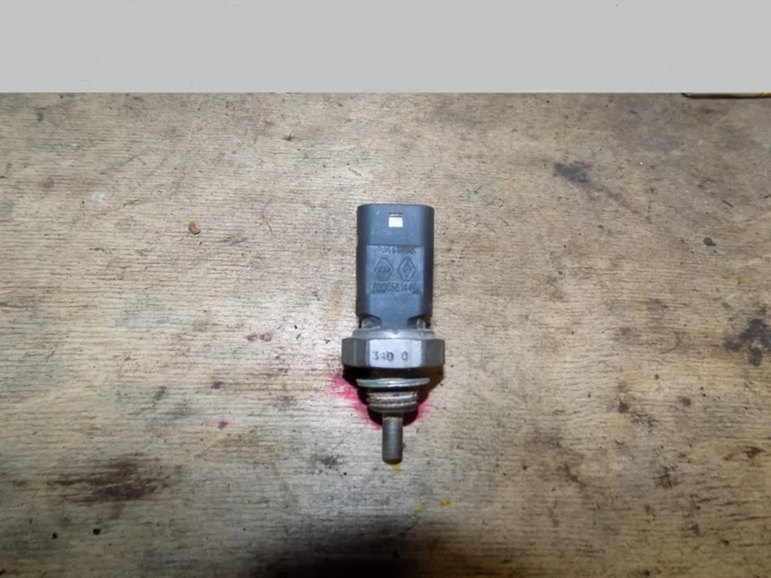 Датчик температуры Clio/Symbol 1998-2008